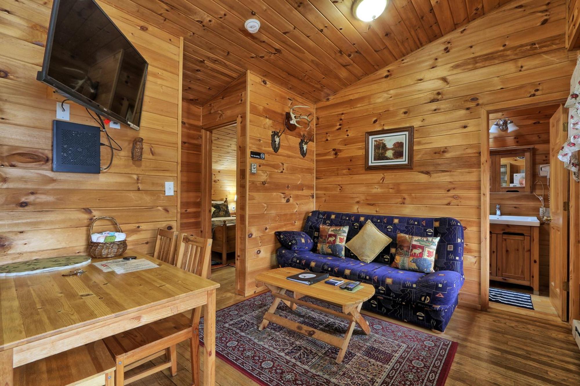 Motel Long Lake And Cottages 外观 照片