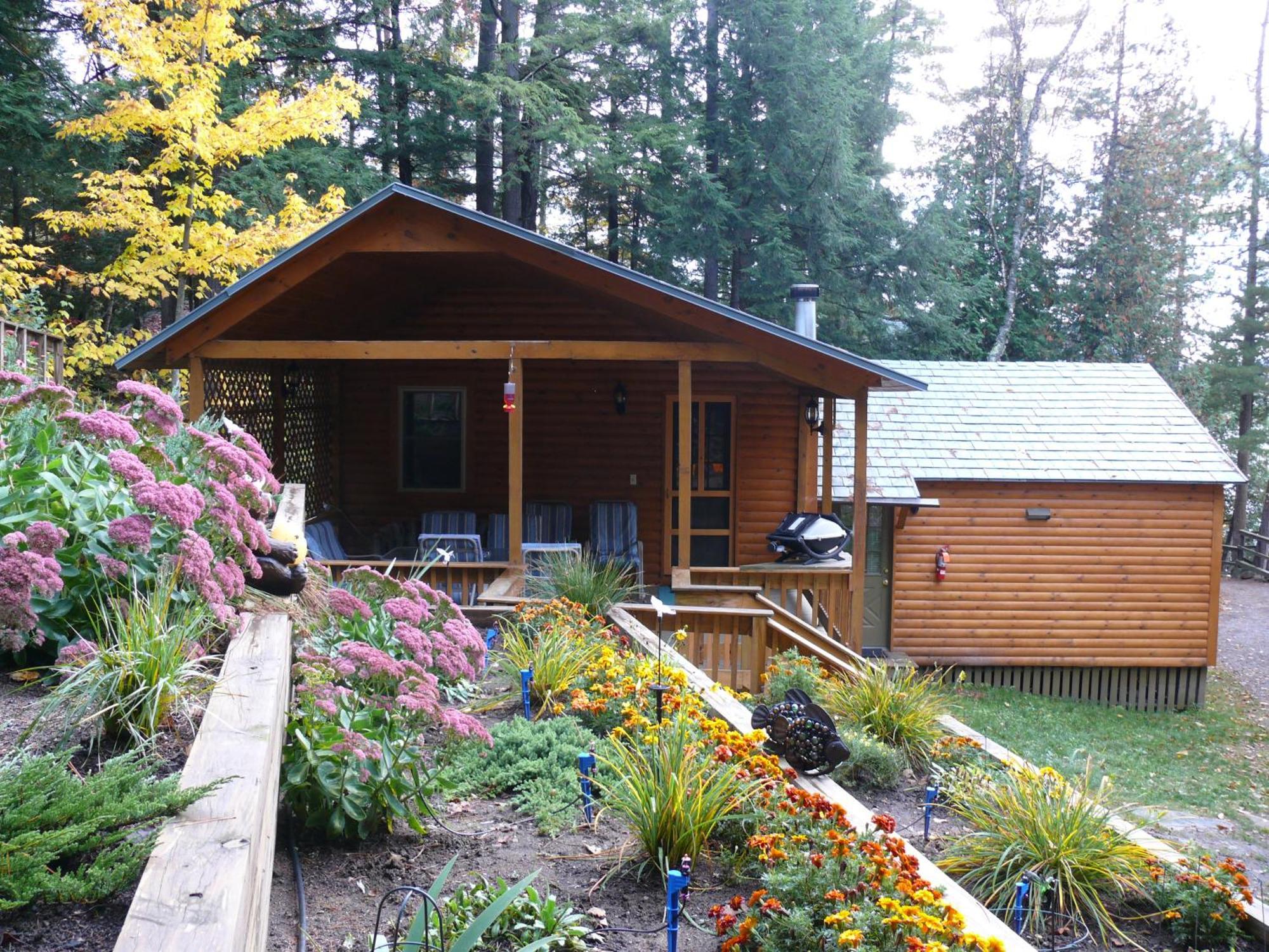 Motel Long Lake And Cottages 外观 照片